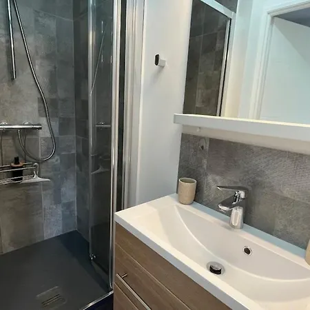 Magnifique Avec A - Beautiful With Hot Tub, Villa